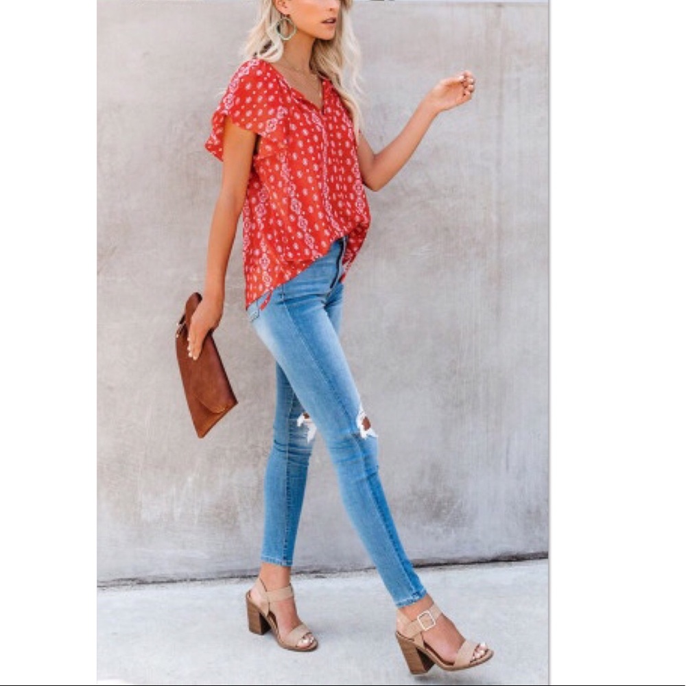 👑 boho flutter top - Picture 3 of 3